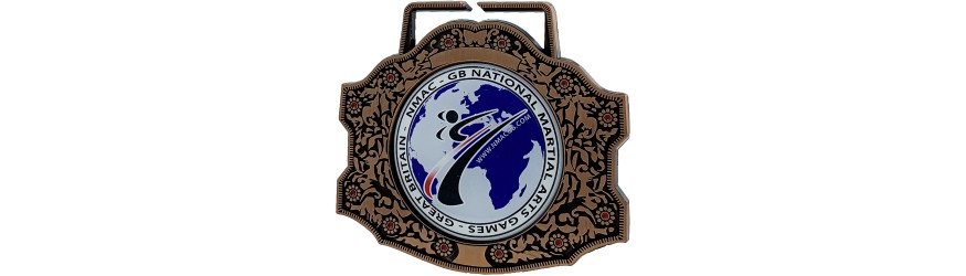 85MM XXL CUSTOM CENTRE MEDAL (6MM THICK) GOLD, SILVER OR BRONZE **STUNNING DESIGN** 85MM XXL CUSTOM CENTRE MEDAL (6MM THICK) GOLD, SILVER OR BRONZE **STUNNING DESIGN**